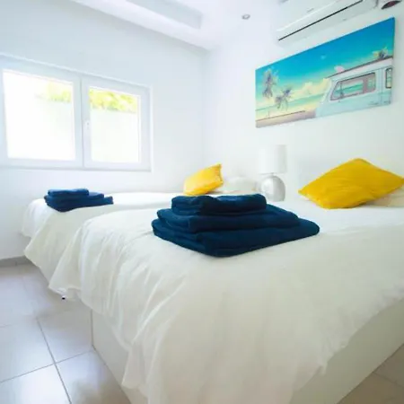 Villa De La Popa - Beachfront *